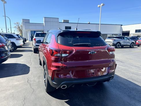 Used 2023 Chevrolet TrailBlazer RS w/ Convenience Package AWD/4WD image 7