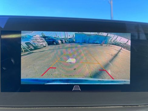 Used 2025 Buick Encore GX Preferred image 17