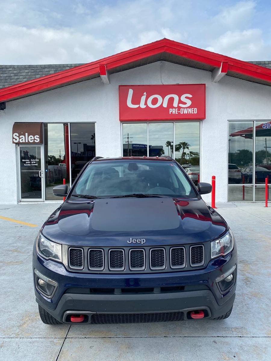 Used 2019 Jeep Compass Trailhawk AWD/4WD image 10