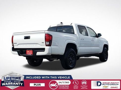 Used 2023 Toyota Tacoma SR image 9