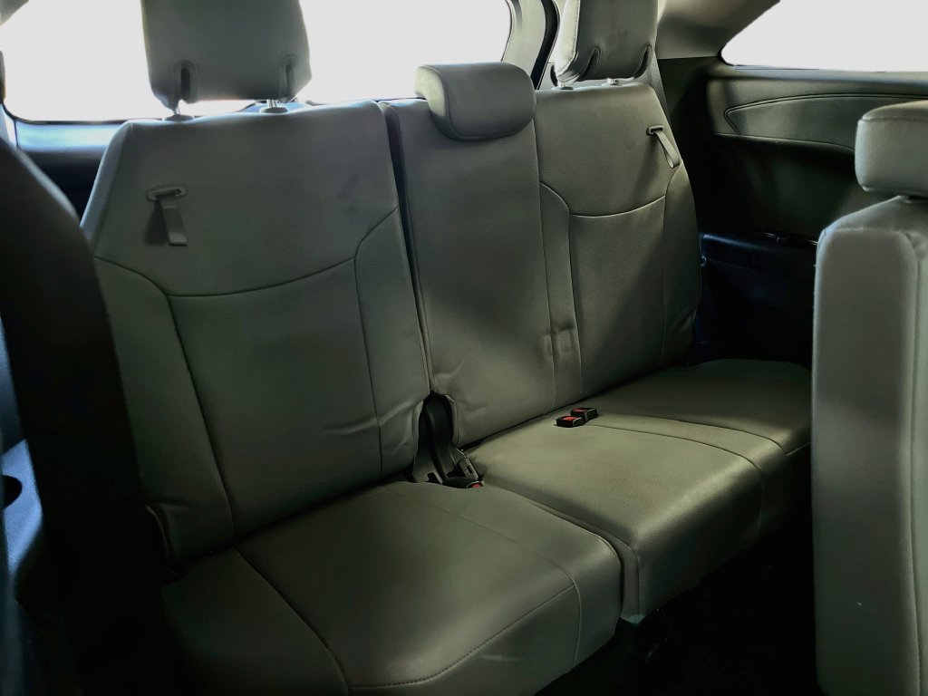 Used 2026 Toyota Sienna XLE FWD image 29