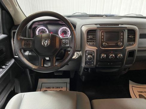 Used 2017 RAM 1500 Express image 8