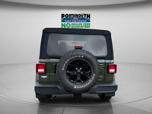 Used 2021 Jeep Wrangler Sport AWD/4WD image 24