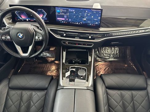 Used 2024 BMW X5 sDrive40i w/ Premium Package RWD image 16