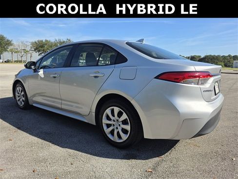 Used 2023 Toyota Corolla LE image 5