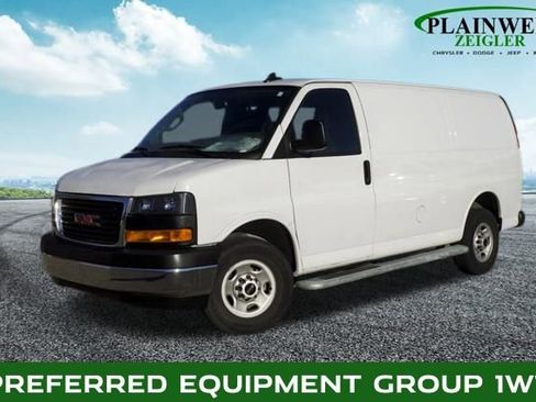 Used 2024 GMC Savana 2500 w/ Driver Convenience Package image 1