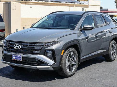 New 2026 Hyundai Tucson SEL FWD image 3