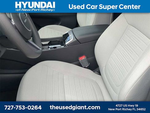 New 2026 Hyundai Santa Cruz SE image 17