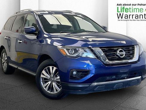 Used 2019 Nissan Pathfinder SL image 1