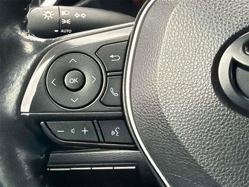 Used 2020 Toyota Corolla SE image 10