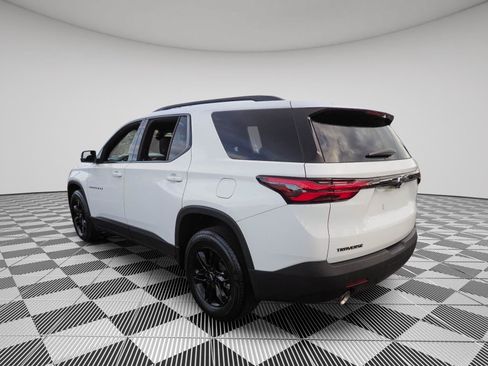 Certified 2023 Chevrolet Traverse LT FWD image 5