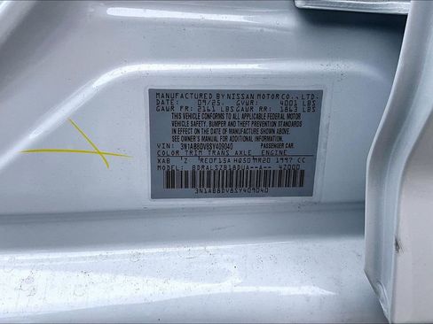 New 2025 Nissan Sentra SR w/ SR Premium Package image 8