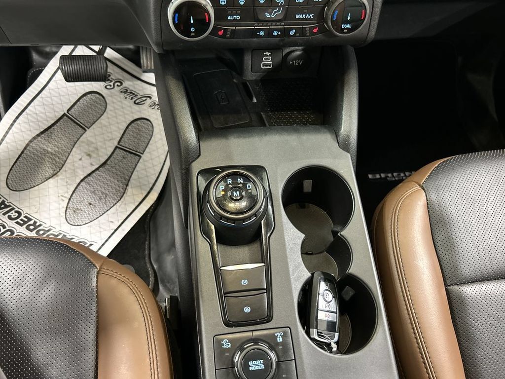 Used 2024 Ford Bronco Sport Badlands w/ Premium Package AWD/4WD image 16