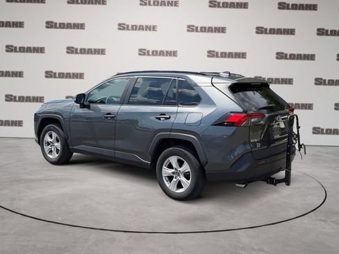 Used 2020 Toyota RAV4 XLE w/ Convenience Package AWD/4WD image 3