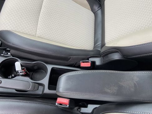 Used 2018 Buick Encore Preferred image 39