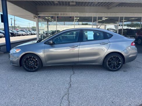 Used 2013 Dodge Dart SXT w/ Popular Equipment Group image 8