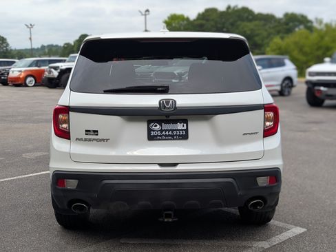 Used 2021 Honda Passport Sport image 8