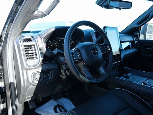 Used 2025 RAM 3500 Limited image 3