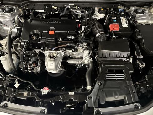 Used 2024 Honda Civic Sport image 12