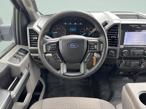 Used 2019 Ford F150 XLT image 28