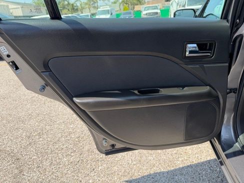 Used 2012 Ford Fusion SE FWD image 34