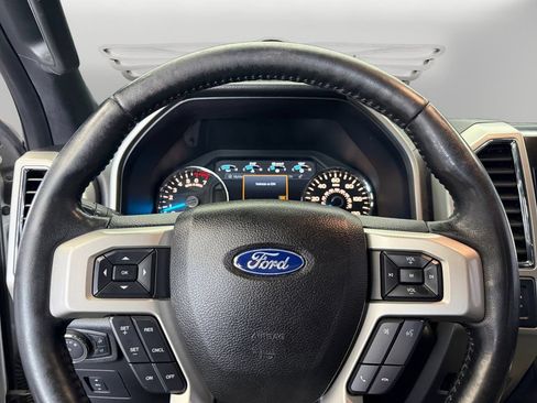 Used 2017 Ford F150 Lariat AWD/4WD image 21