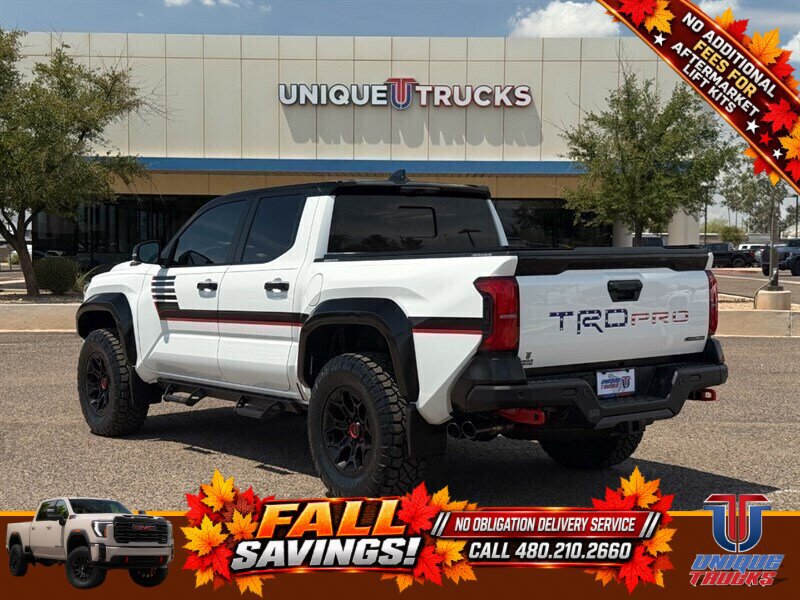 Used 2025 Toyota Tacoma TRD Pro AWD/4WD image 13