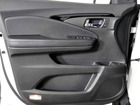 Used 2020 Honda Ridgeline RTL-E image 20