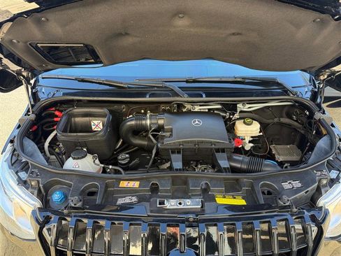 Used 2019 Mercedes-Benz Sprinter 170 image 16