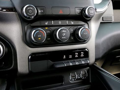 Used 2023 RAM 1500 Lone Star AWD/4WD image 18