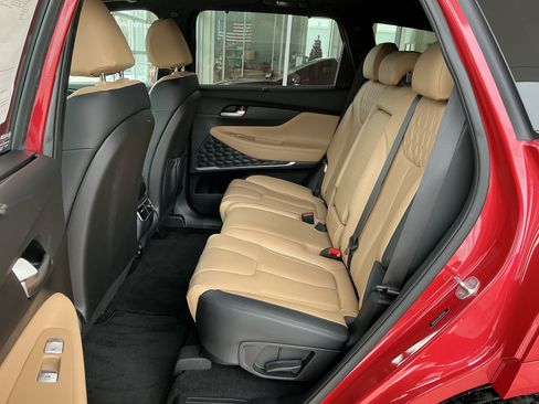 Used 2022 Hyundai Santa Fe Calligraphy image 18