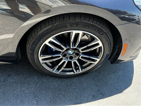 Used 2026 BMW 530i xDrive w/ M Sport Package AWD/4WD image 11