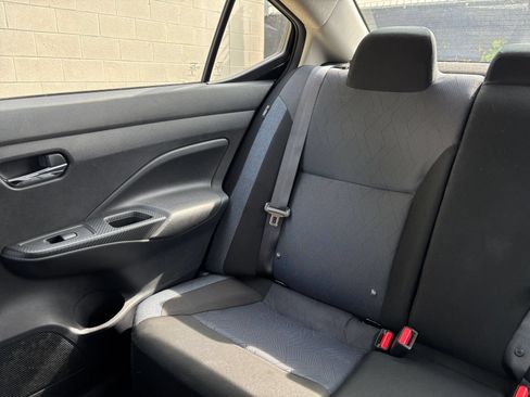 Used 2025 Nissan Versa SV FWD image 36