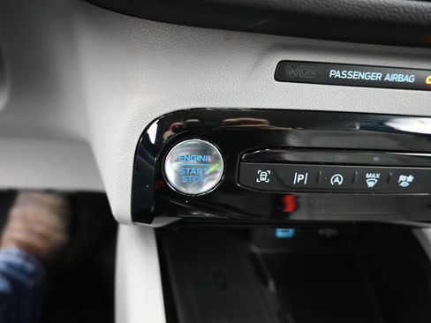 Certified 2023 Ford Escape Platinum image 15