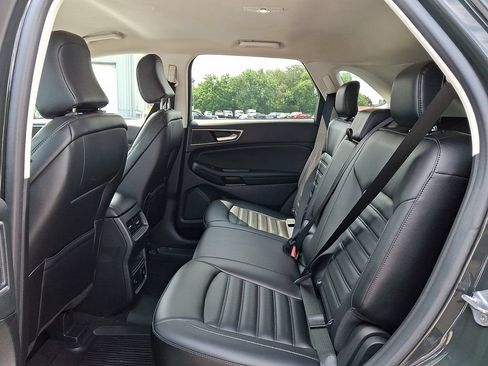 Used 2023 Ford Edge SEL w/ Convenience Package AWD/4WD image 10
