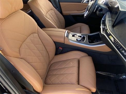 Certified 2024 BMW X5 xDrive40i w/ Premium Package image 12