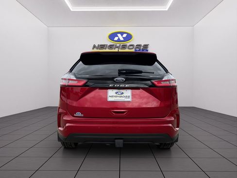 Used 2022 Ford Edge ST-Line w/ Class II Trailer Tow Package AWD/4WD image 5