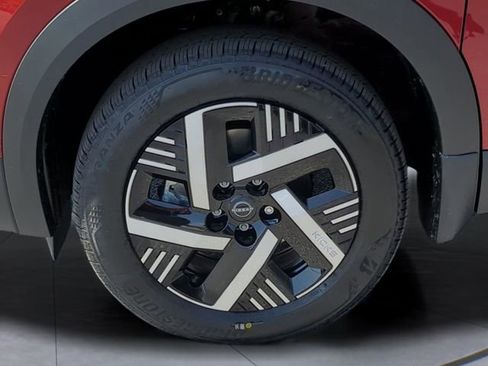 New 2026 Nissan Kicks SV w/ Cold Weather Package FWD image 32