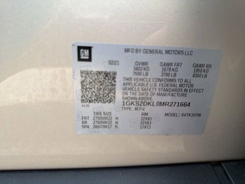 Used 2021 GMC Yukon Denali w/ Denali Premium Package image 46