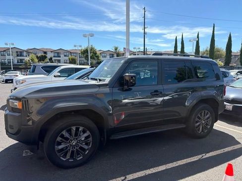 Used 2025 Toyota Land Cruiser AWD/4WD image 13