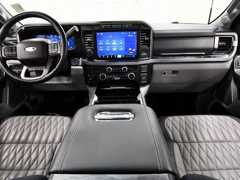 Used 2024 Ford F350 Limited image 3