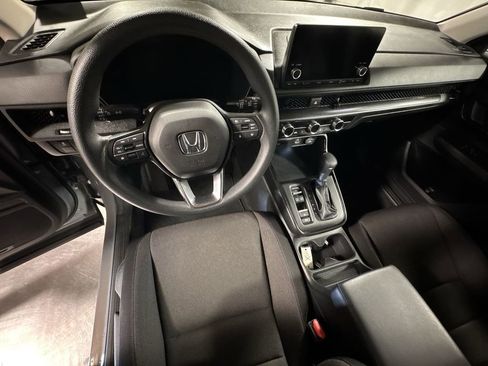 Used 2023 Honda CR-V LX image 15