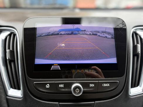 Used 2019 Chevrolet Malibu LT image 28