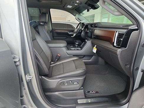 Certified 2026 GMC Sierra 1500 Denali w/ Denali Reserve Package AWD/4WD image 28