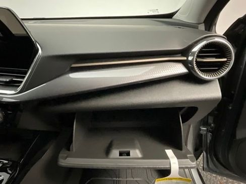 New 2026 Chevrolet Trax ACTIV w/ Sunroof Package FWD image 24