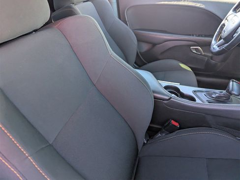 Used 2019 Dodge Challenger R/T w/ Stars & Stripes Edition image 10