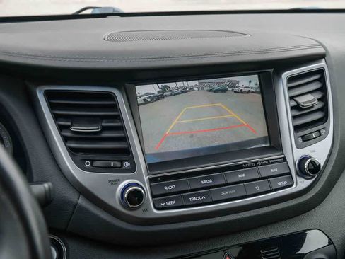 Used 2018 Hyundai Tucson Limited w/ Ultimate Package 02 FWD image 20