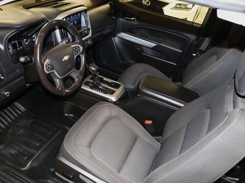 Used 2022 Chevrolet Colorado LT w/ Fleet Safety Package image 63