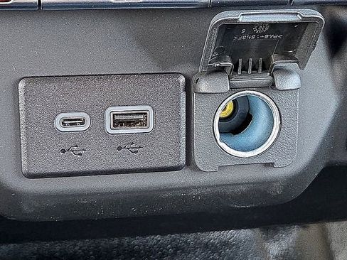 New 2025 Chevrolet Silverado 1500 W/T w/ WT Convenience Package AWD/4WD image 18