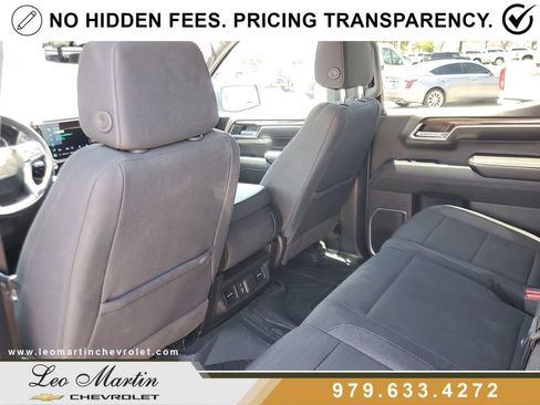Used 2024 Chevrolet Silverado 1500 LT w/ Safety Package AWD/4WD image 11